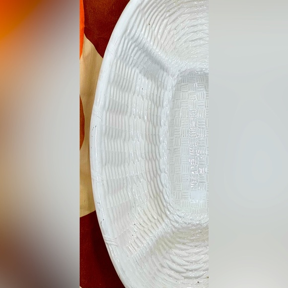 Vintage White Fapor Oval Ceramic Wicker Platter 16 1/2 by 10” - Picture 5 of 7